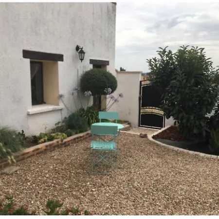 Maison Blanche Piscine Et Petit Dejeuner *