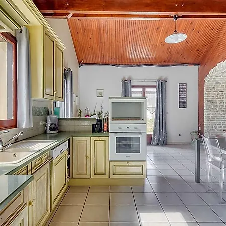 Bed & Breakfast Maison Blanche Piscine Et Petit Dejeuner Châtellerault
