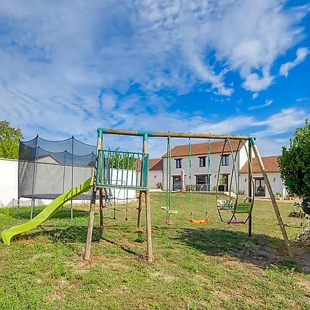 Bed & Breakfast Maison Blanche Piscine Et Petit Dejeuner