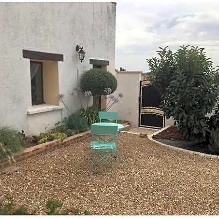 Maison Blanche Piscine Et Petit Dejeuner 3*