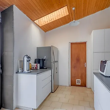 Maison Blanche Piscine Et Petit Dejeuner Châtellerault